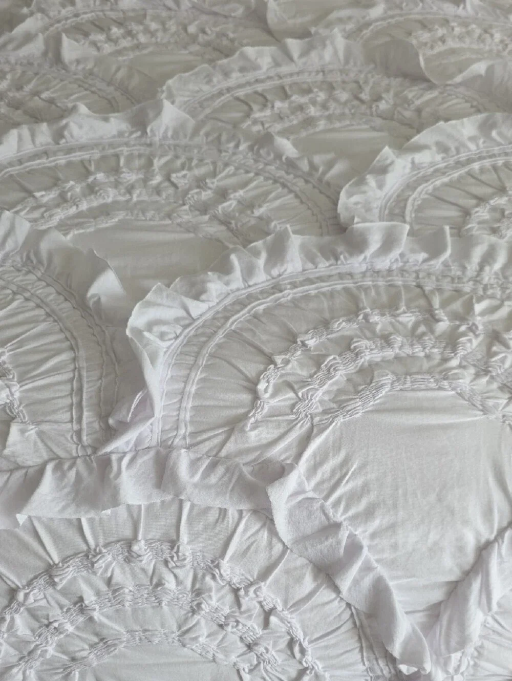 Anthropologie King White Ruffled Arch-Detail Quilt